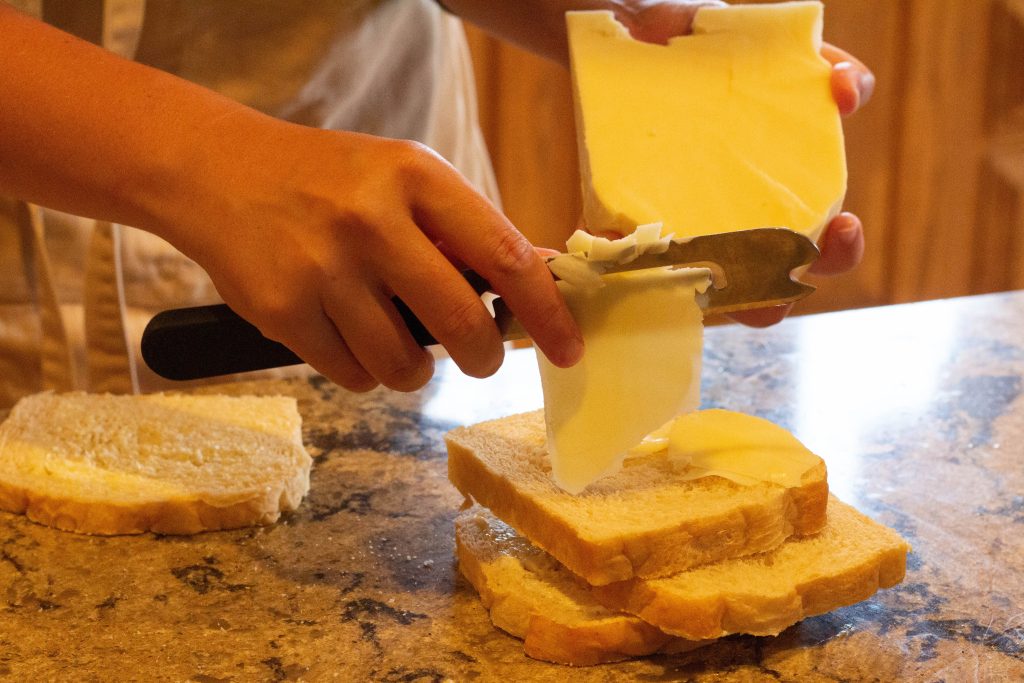 Stoltzfus Farmstead Wedges Make Extraordinarily Flavorful Grilled Cheese Sandwiches 2