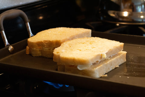 Stoltzfus Farmstead Wedges Make Extraordinarily Flavorful Grilled Cheese Sandwiches 3