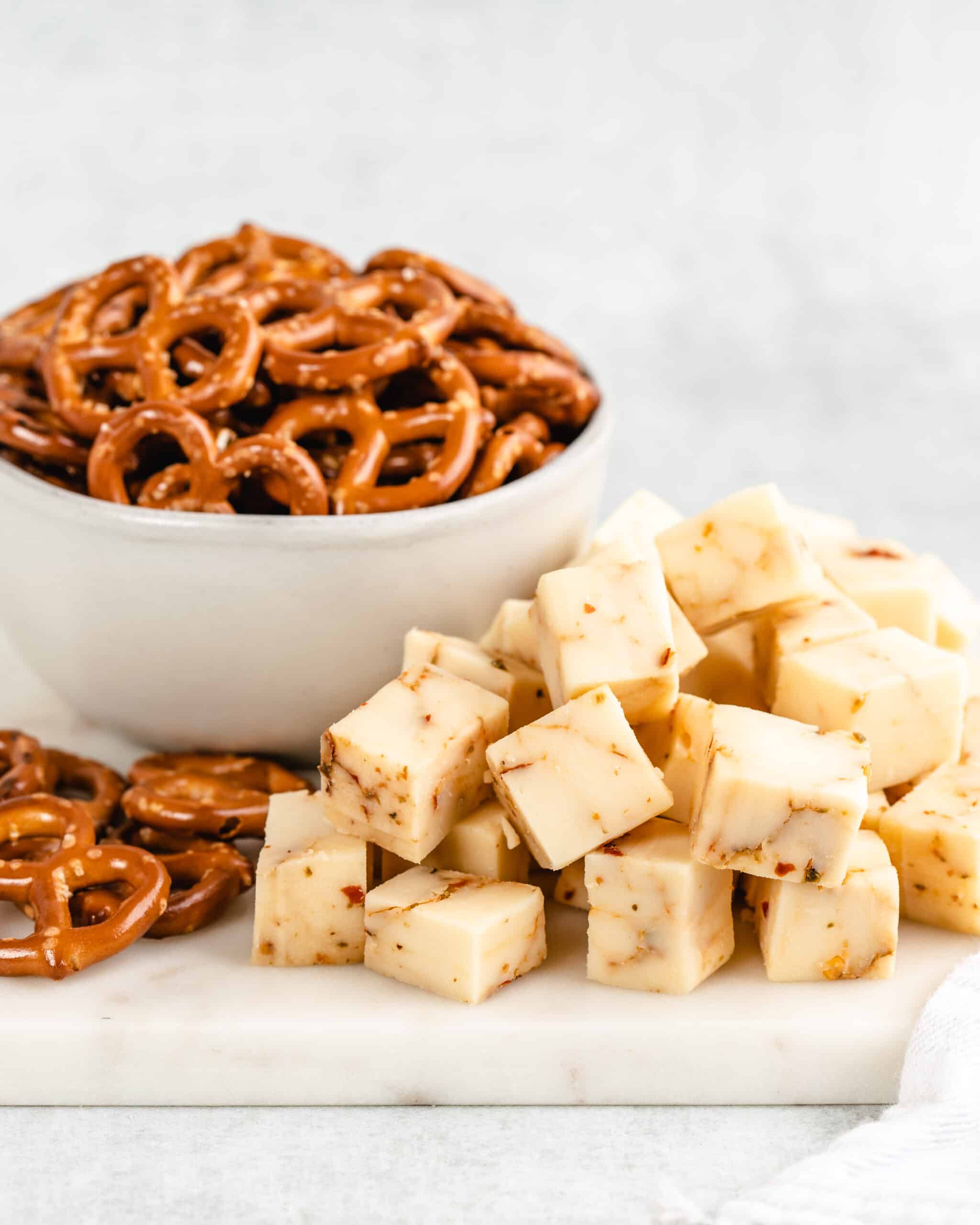 Pretzels w Cheese 1169