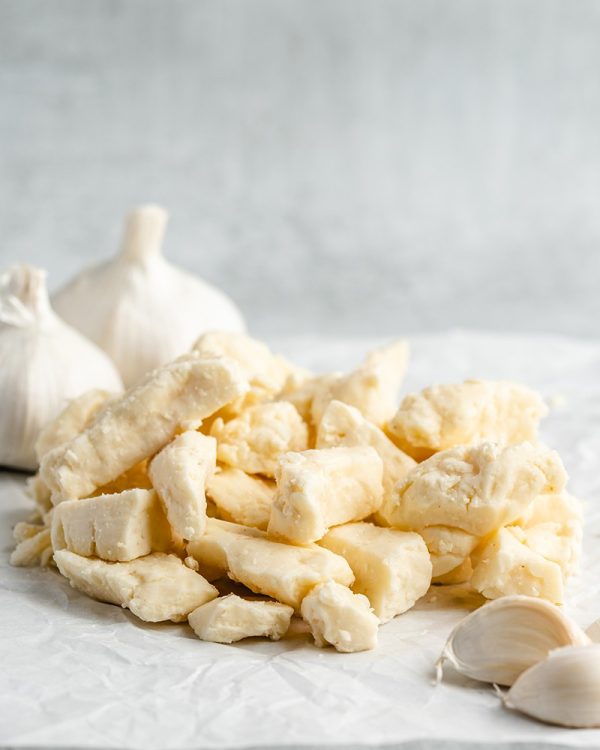garlic flavored cheese curds